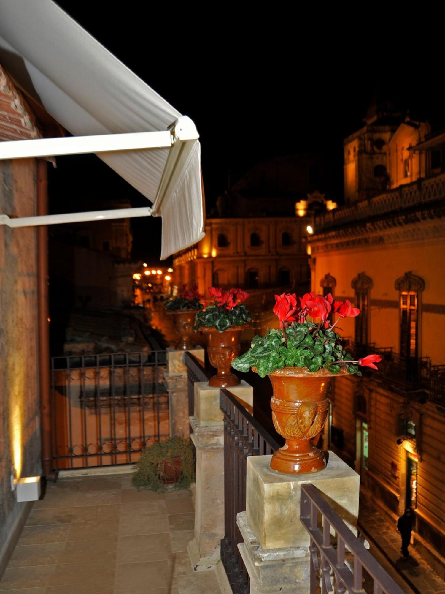 Hotel Porta Reale Noto Phòng bức ảnh